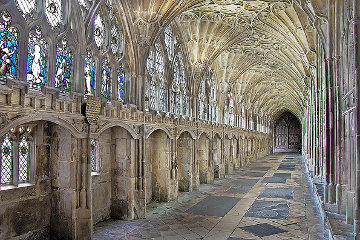 Beautiful tracery in the cloister of Gloucester cathedral*